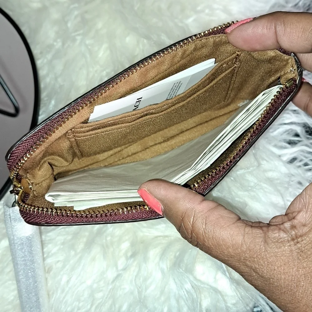 Coach NWTs Corner Zip Varsity Wristlet